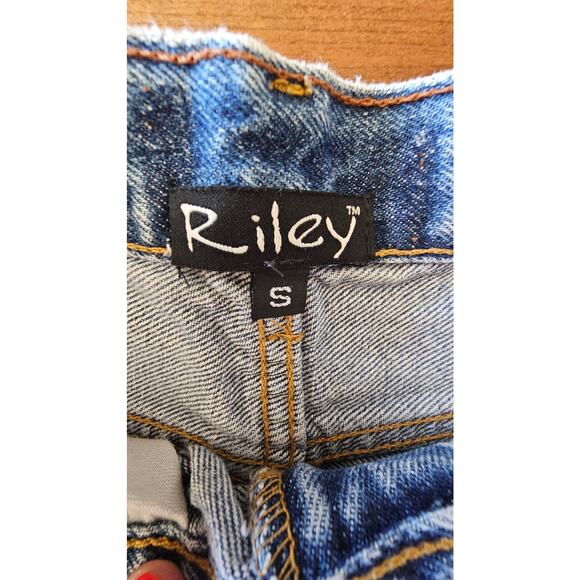 Riley Distressed Jeans Denim Shorts, One of a kind, Streetwear, Stud Pocket Sz S - Picture 3 of 9